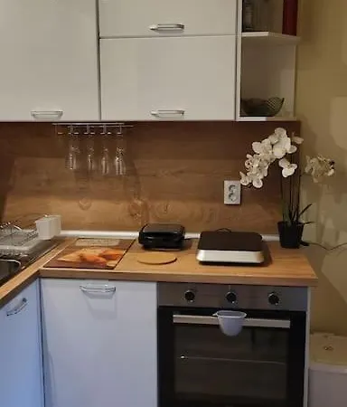 Diamond Of Crown By Flat Mаnager *